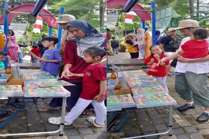 Anak dan Orangtua nampak antusias di booth majalah Kiko. Foto: Novi