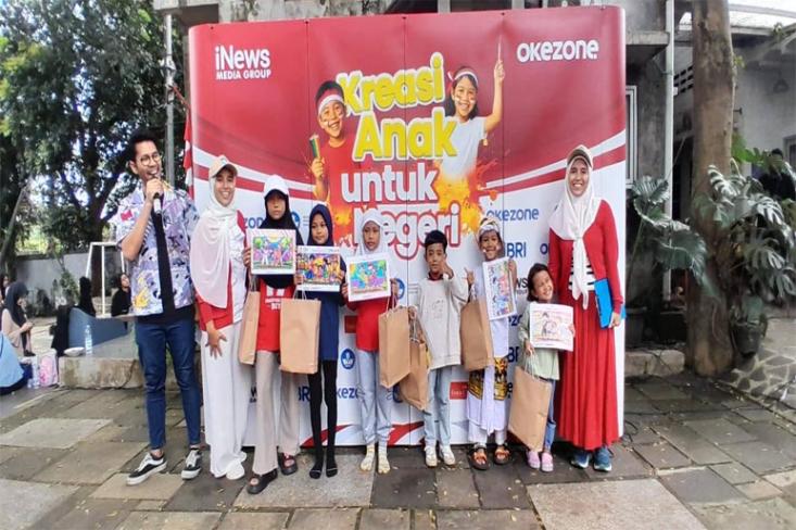 Para pemenang lomba mewarnai. Foto: Novi