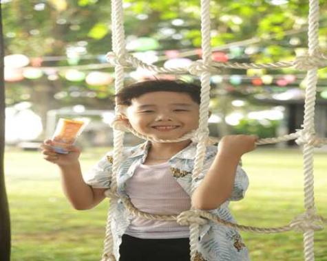 Sunscreen pertama di Indonesia berbentuk Soothing gel (Foto : Dok. Amara)