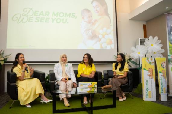 Talkshow Dear Moms We See You