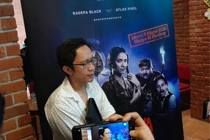 Aming yang berperan sebagai Kang Sayur disebut-sebut sebagai scene stealer. Foto: Novi