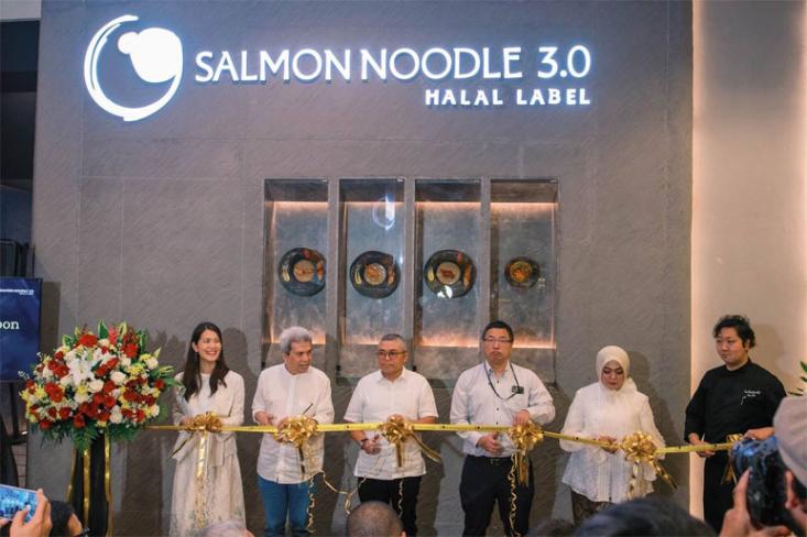 Pembukaan flagship store Salmon Noodle 3.0 Halal Label Kamis (12/02/2026). Foto: Ist