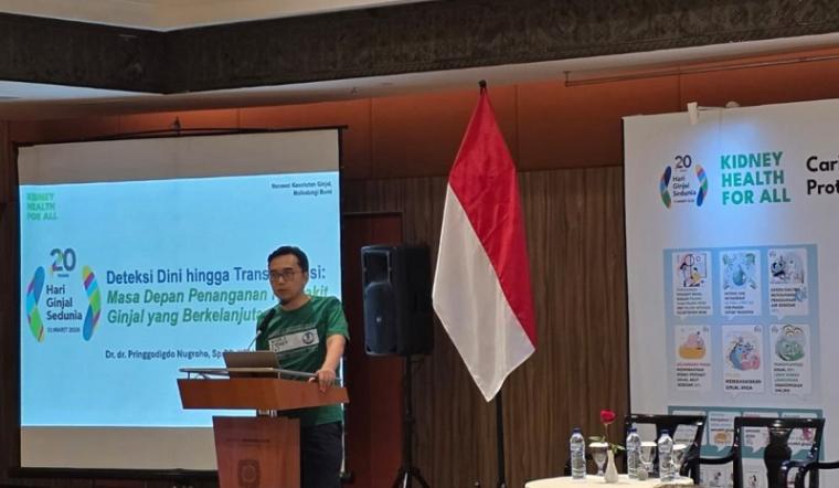 Dr. dr. Pringgodigdo Nugroho, Sp.PD-KGH, Ketua Umum PB PERNEFRI