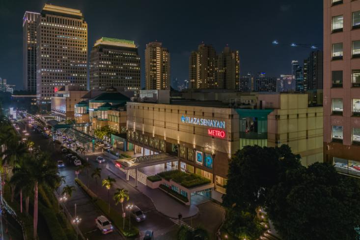 Plaza Senayan 30 tahun