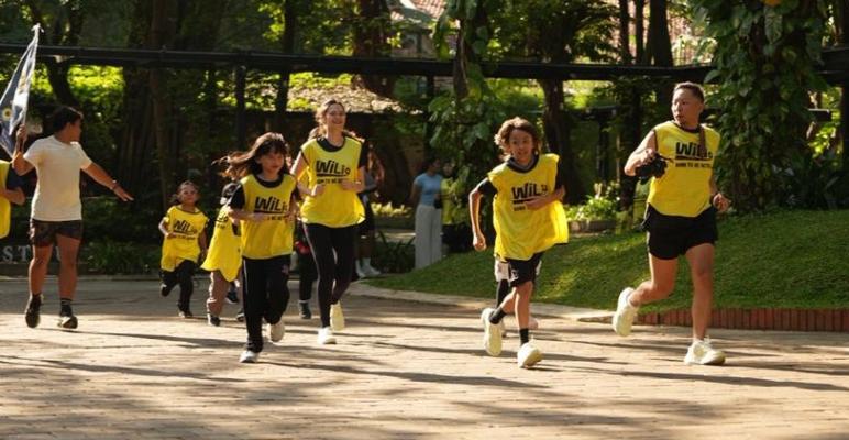 Ringgo, Sabai dan Bjorka saat mengikuti fun run