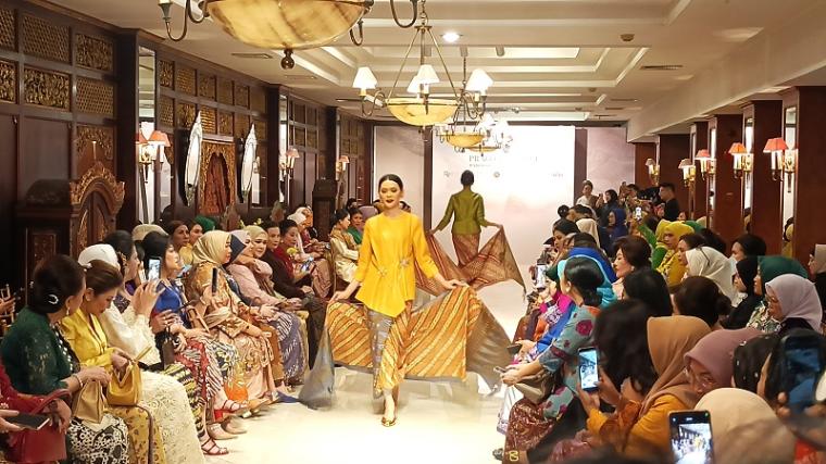 Batik Danar Hadi Prabha Kartini