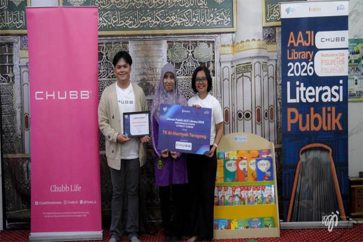Membangun budaya membaca dan literasi finansial lewat ruang literasi sekolah. Foto: Ist