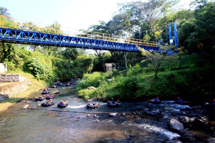 Daerah Aliran Sungai Pusur yang juga dimanfaatkan sebagai river tubing. Foto: Ist