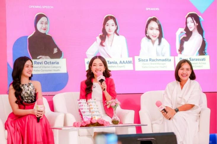Ki-ka: Dara Saraswati, dr. Yessica Tania, Dipl. AAAM., dan Sisca Rachmadita. Foto: Ist
