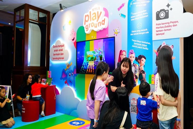 Booth Netflix Playground
