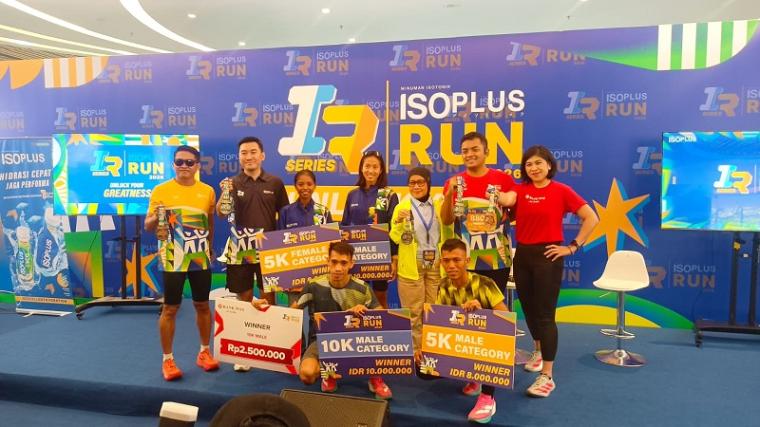 Bersama para pemenang